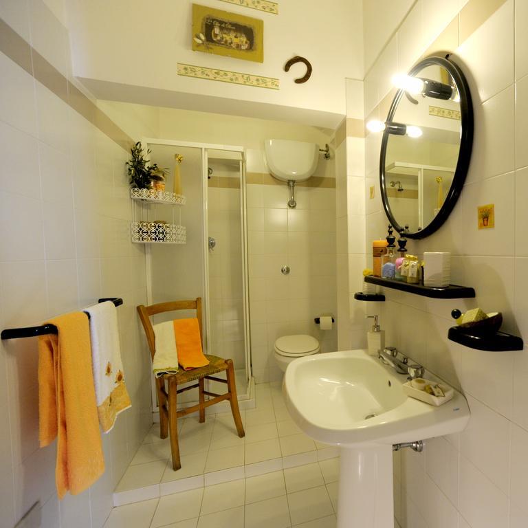 Agriturismo Podere Poggio Ai Cieli 산지미냐노 객실 사진